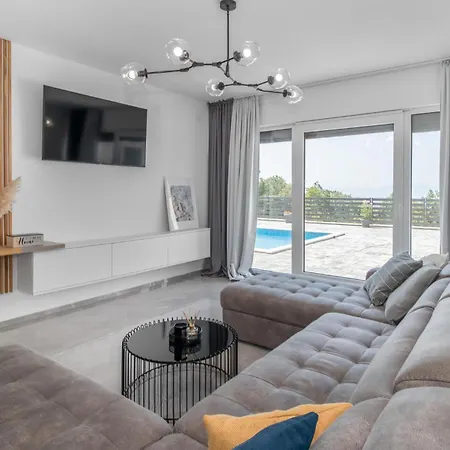 Pet Friendly In With Kitchen Semesterbostad